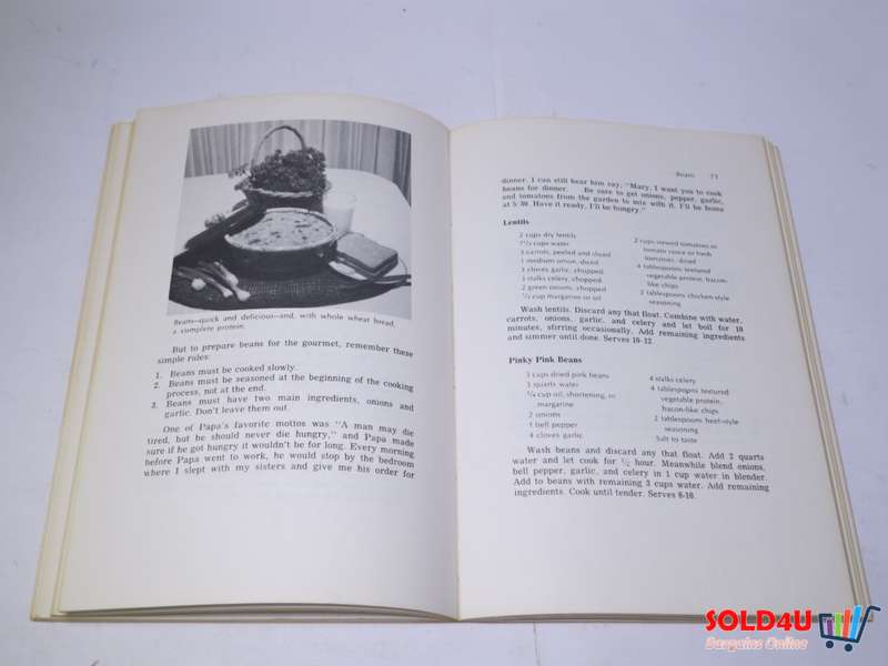 Soul to Soul - A Vegetarian Soul Food Cookbook - Mary Burgess