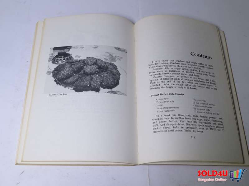 Soul to Soul - A Vegetarian Soul Food Cookbook - Mary Burgess
