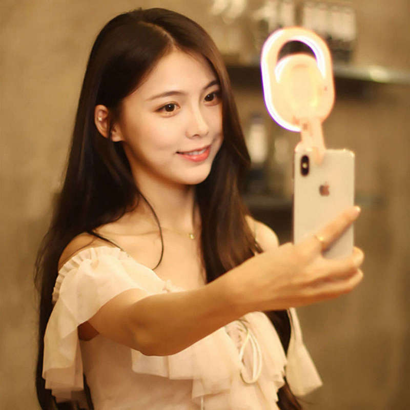 Smartphones Selfie LED Ring Light with Phone Camera Lens