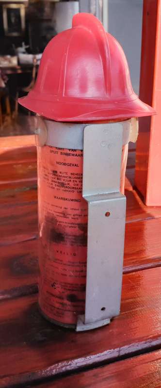 VINTAGE FIRE EXTINGUISER CAR SIZE FULL