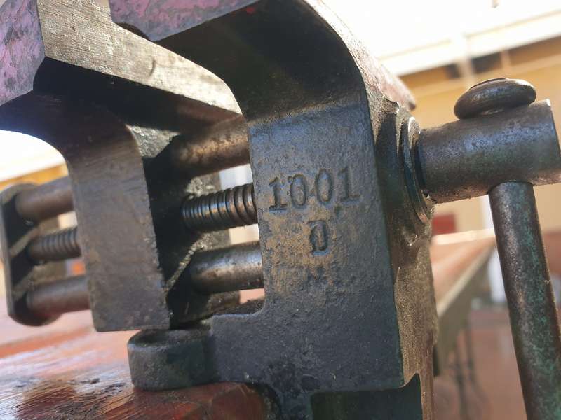 JEWELERS VICE 75 MM