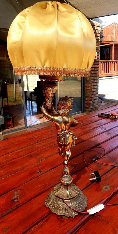 MAGNIFICENT ITALIAN SPELTER CHERUB LAMP 700 MM HIGH NEWLY REWIRED