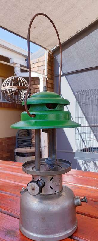 1960 COLEMAN 237 LANTERN