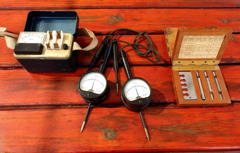 OLD  POST OFFICE TEST EQUIPMENT