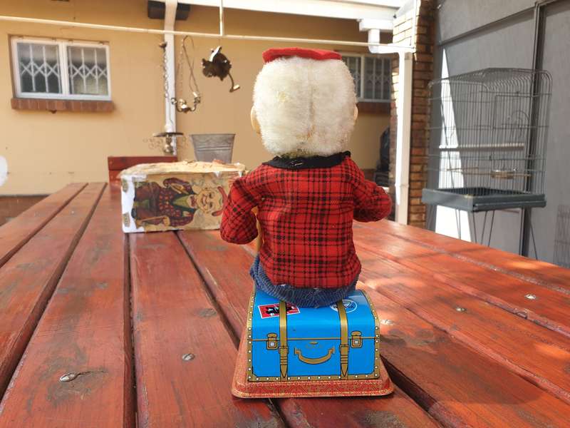 1960'S MCGREGOR JAPANESE MECHANICAL TOY
