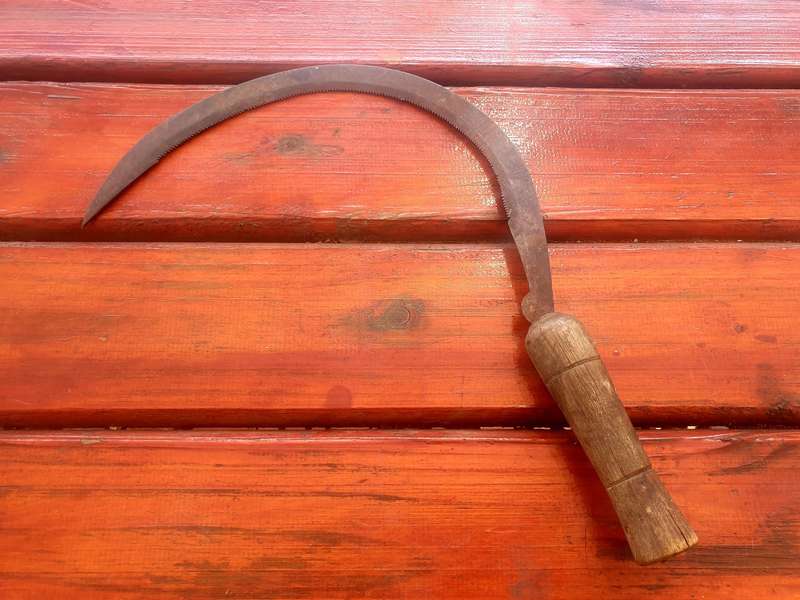 OLD SCHOOL SICKLE