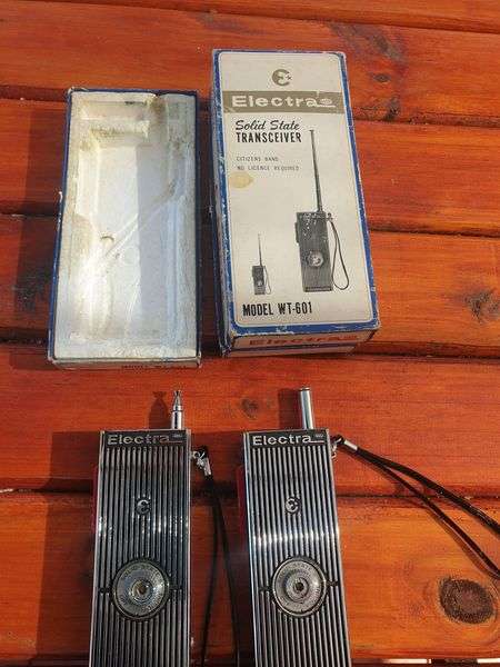 SOLID STATE JAPAN 2 WAY RADIO SET