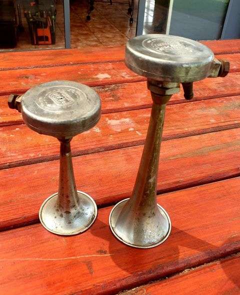 VINTAGE ITALIAN AIR HORNS