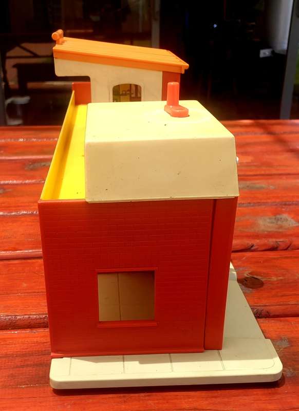 VINTAGE LARGE FISHER PRICE BUILDINGS, 450 MM AND 530 MM LONG