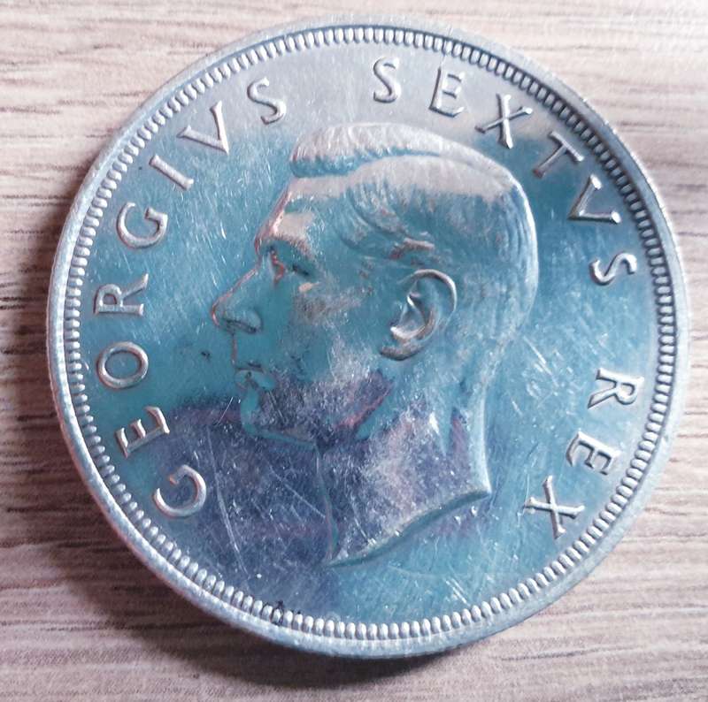 1952 UNION OF SOUTH AFRICA SILVER CROWN