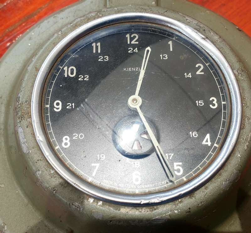 VINTAGE WEST GERMANY KIENZLE TIME KEER COLCK