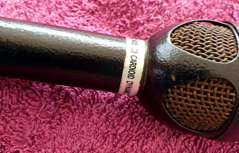 VINTAGE ACUSTICA M 35 MICROPHONE, 5M CORD, 6 MM PIN