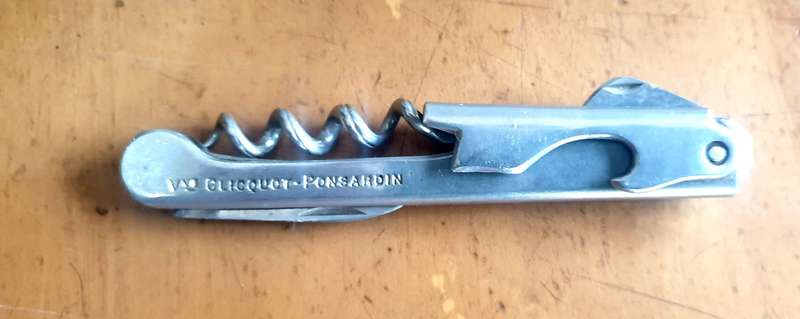 VINTAGE FRENCH BAR TOOL