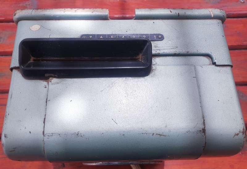 LARGE TR SWEDEN SHIFT CLOCK