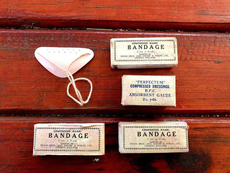 WW2 BRITISH KHAKI BANDAGES SEALED