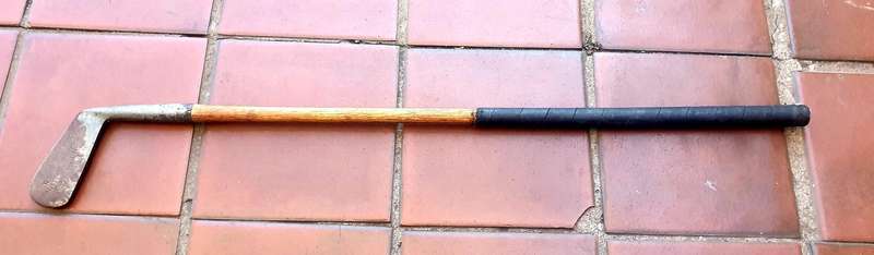 ANTIQUE HICKORY MINI B PUTTER VICTORY 65 CM