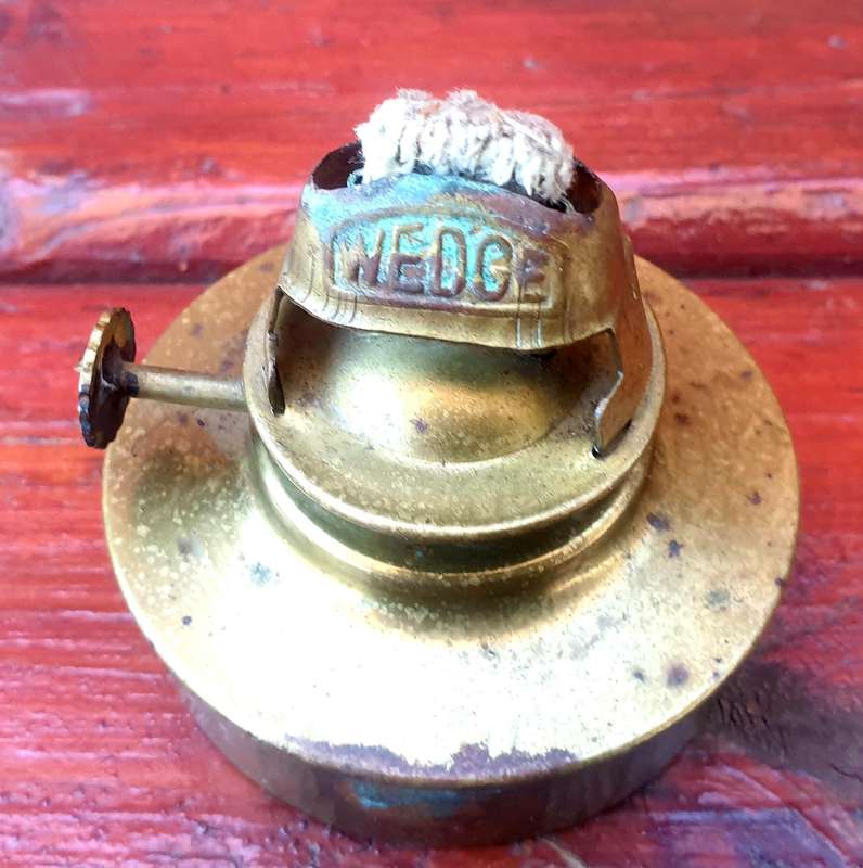 VINTAGE WEDGE BURNER