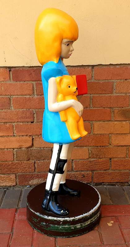 RARE 1940'S SUZY CEREBRAL DONATION DOLL