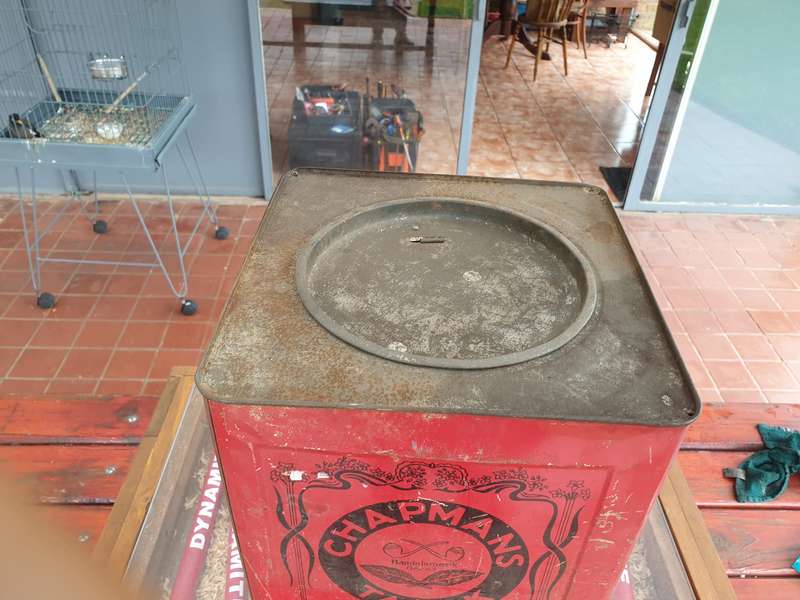 CHAPMAN 10 POUND TOBACCO TIN
