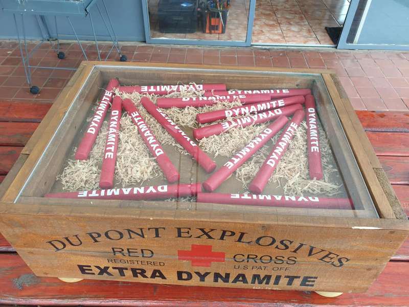 SPECIAL DU PONT EXPLOSIVES SMALL TABLE