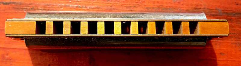 VINTAGE HOHNER ECHO SUPER VAMPER HARMONICA C KEY