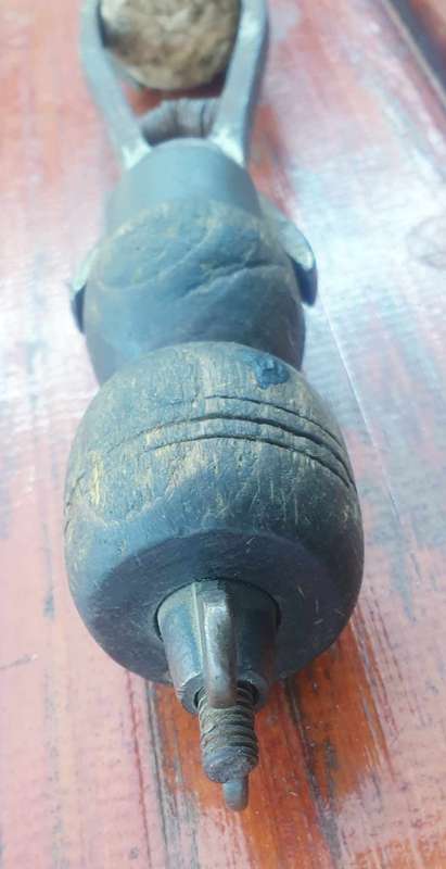 RARE 1905 PINCHING TOOL