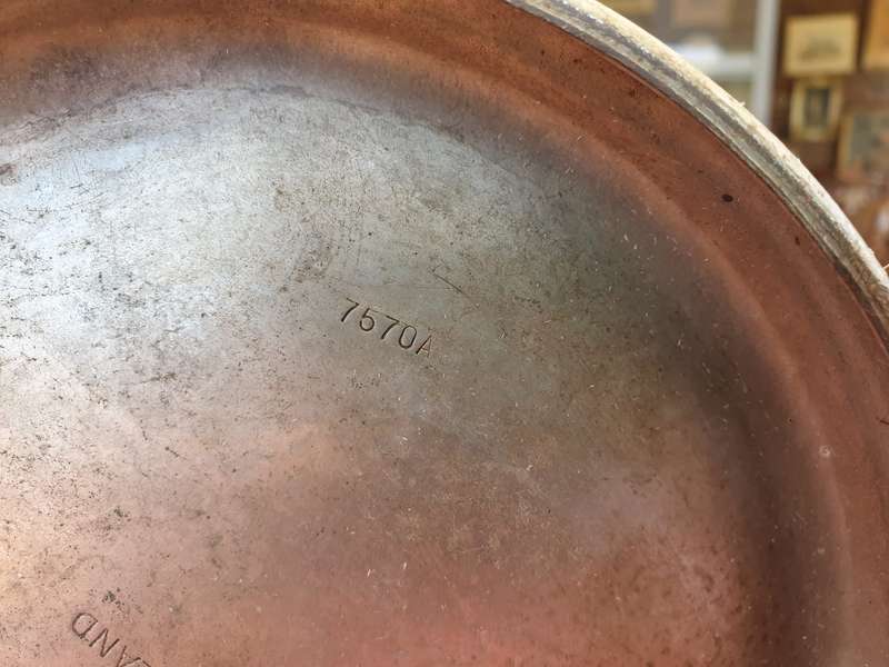 VINTAGE SAR/SAS TILLEY 7570A KEROSENE LANTERN