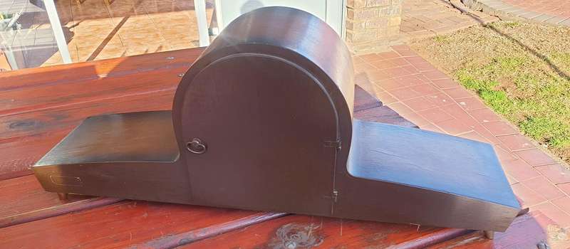 VINTAGE CYRANO GERMANY MANTLE CLOCK WORKING CONDITION