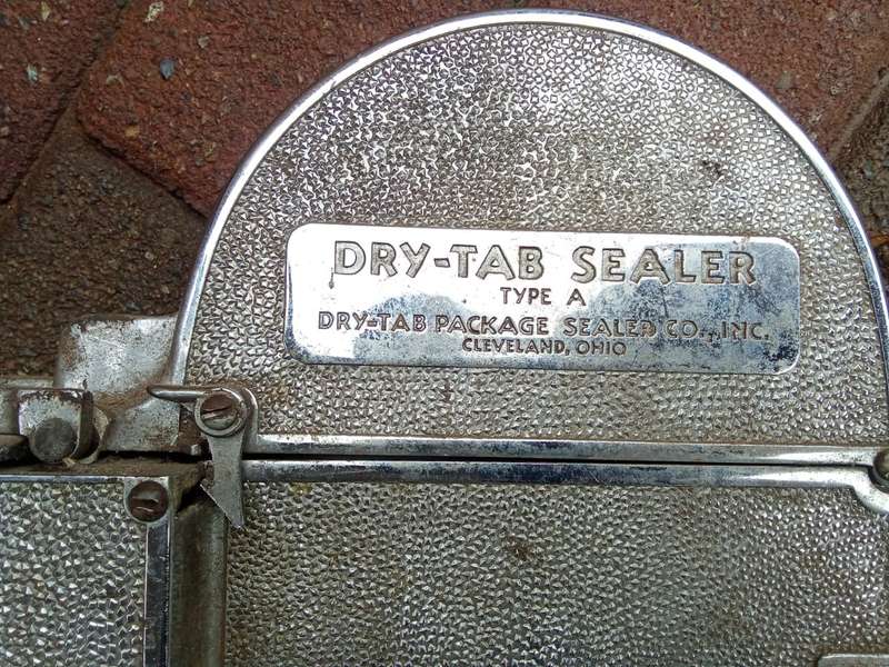 LARGE VINTAGE DRY TAB SEALER USA