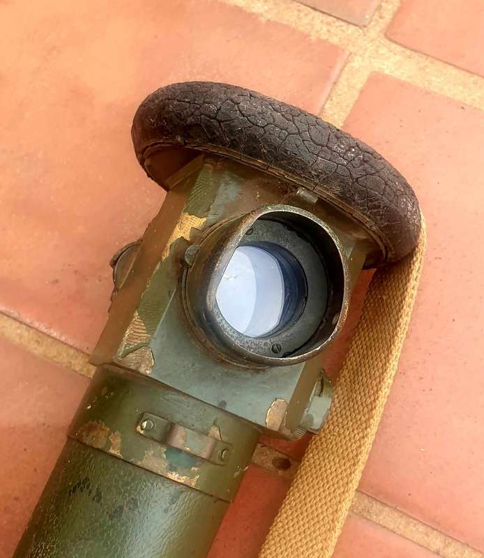 WW2 FRENCH/DUTCH PATENT RANGE FINDER, ALL LENSES INTACT