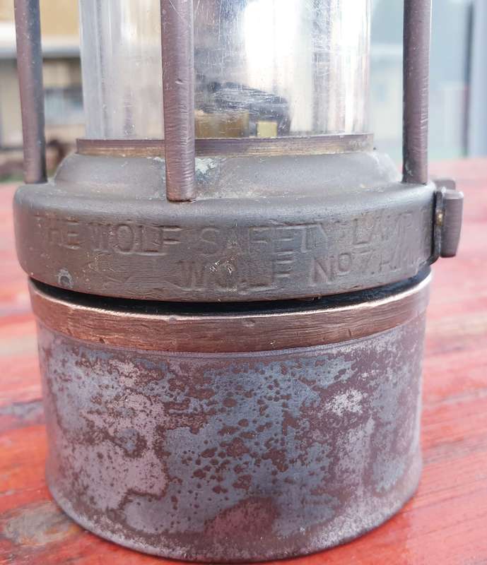 VINTAGE WOLF NO 7 MINING SAFETY LANTERN COMPLETE