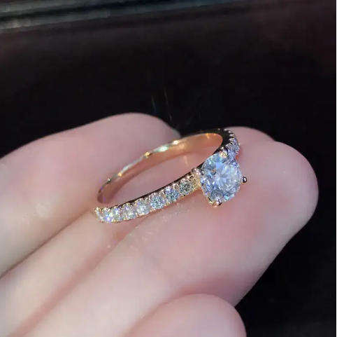 Women Fashion Imitation Zirconium Ring (Nr43)