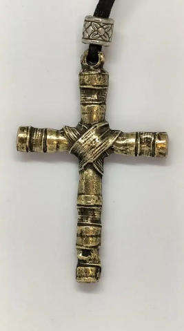 Stunning Large Solid Brass Cross Pendant and Chain (Nr59)