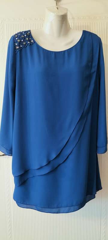 Stunning Superior Quality Rhapsody Ladies Formal Top - Size 38