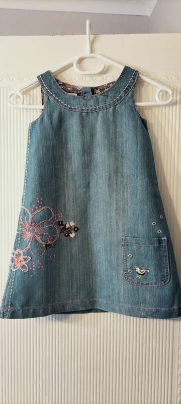 Beautiful Real Clothing Co Girls Denim Dress - 5 to 6yrs (Nr 2)