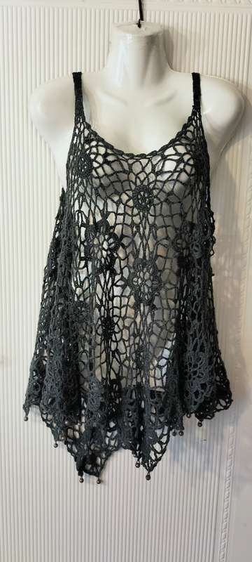 Beautiful Ladies Sleeveless Top - M - Bellezza Signora (Nr22)