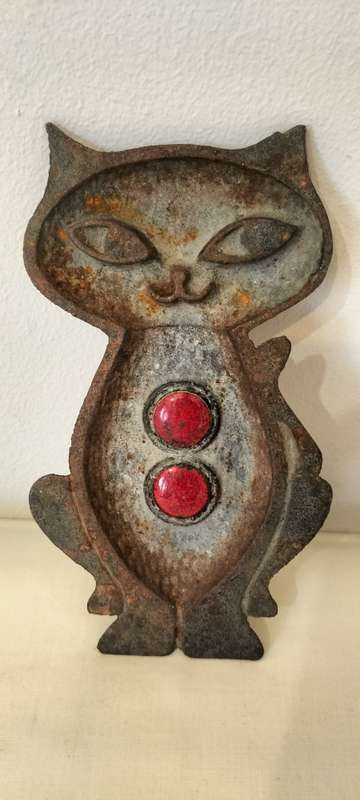 A Rare and Magnificent Mid Century Solid Cast Iron Cat with Enamel Trinket Dish/Ashtray/Trivet