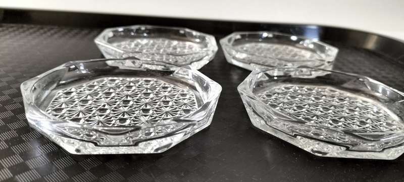 Magnificent Set of Circa 1980 Luminarc Glass Octagonal Daisy Button Coasters
