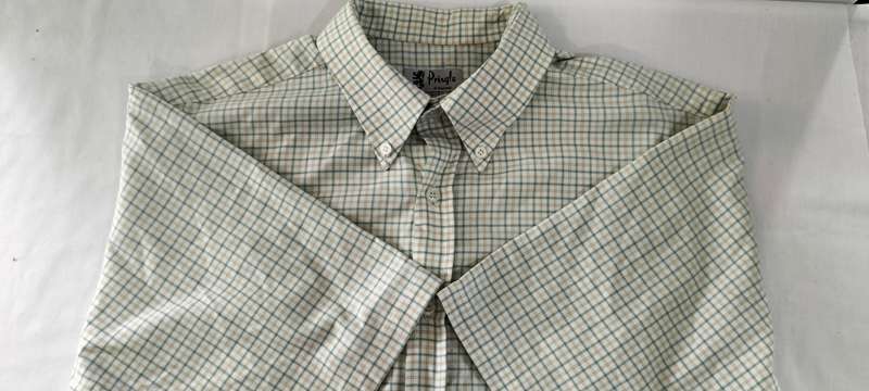 Magnificent Valuable Pringle of Scotland Men's Short Sleeve Shirt - (Nr9) - Large