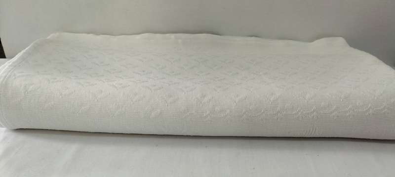 Quality Thick 220cm x 180cm Bed Cover