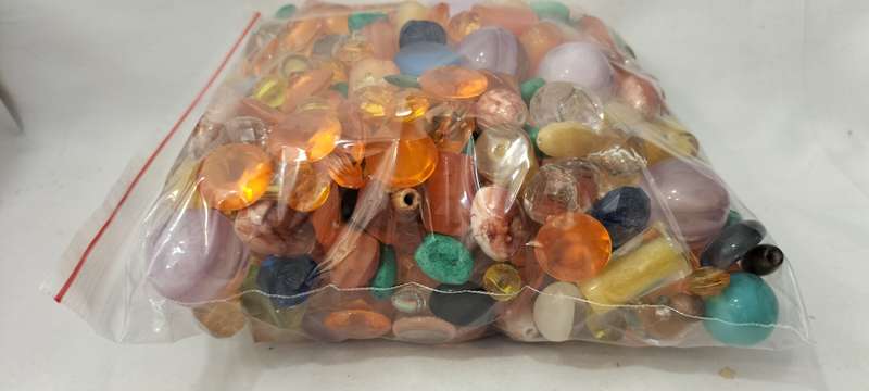 1.1kg Massive 10-30mm Quality Large Acrylic Beads Bulk Mix - (B3)