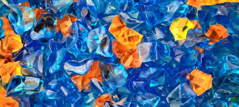 650g Massive +- 25mm Coloured Acrylic "Ice" Decorations Bulk Mix - (B4)
