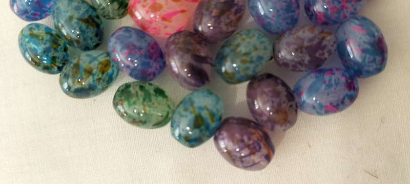 50 Pieces Glass Translucent with Pattern Beads. 10mm x 7mm. B2