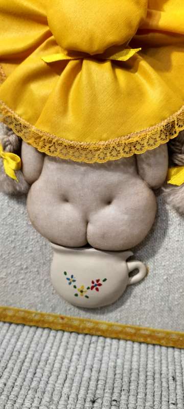 Vintage 1980's "Bazaar" Bathroom Wall Hanging