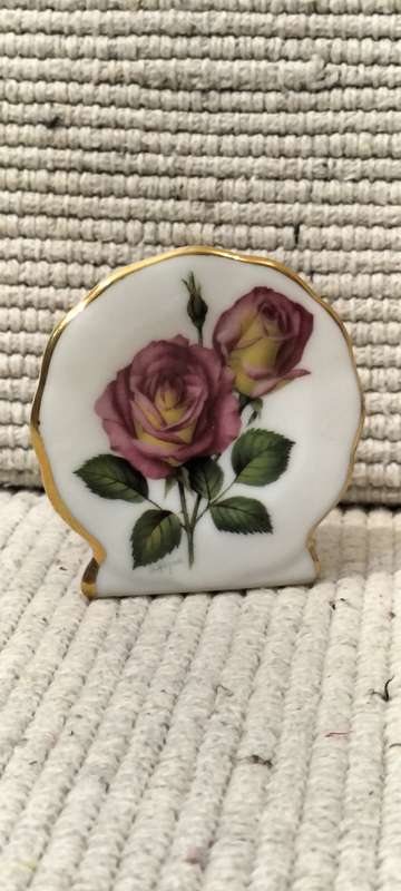 A Very Delicate Glazed Porcelain Toothpick Holder