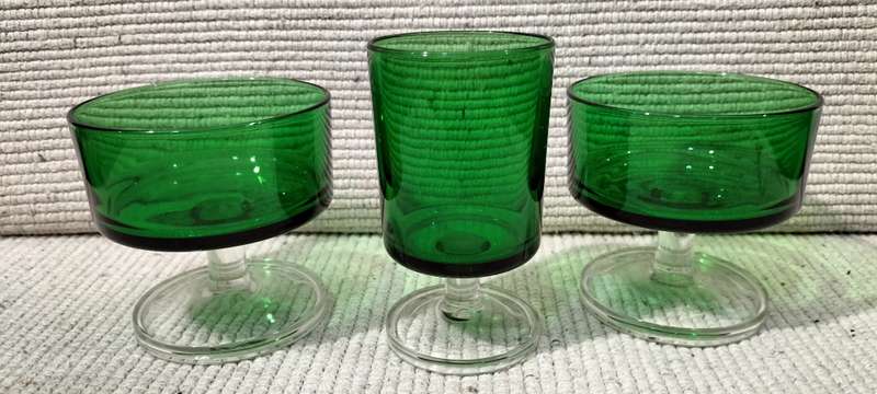 Magnificent Rare 3 Piece Cavalier Circa 1970 Crystal D'Arques/Luminarc Emerald Green Glasses