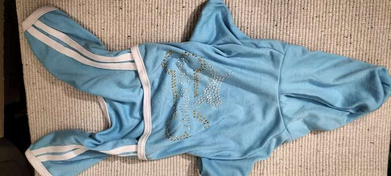 Quality Dog Onesie Small Dog. (Nr9)