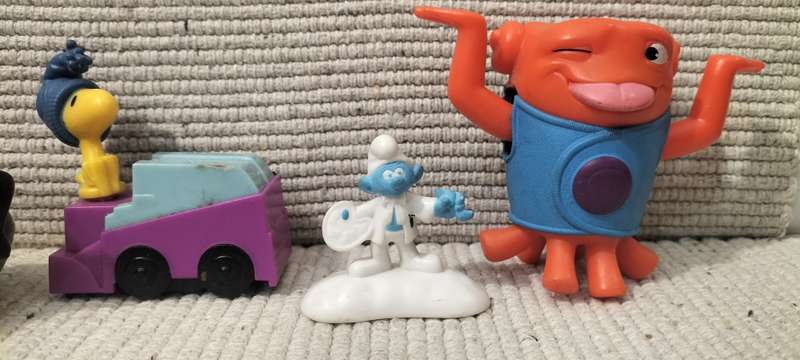 A Collection of 5 Rare Mcdonald's Toys