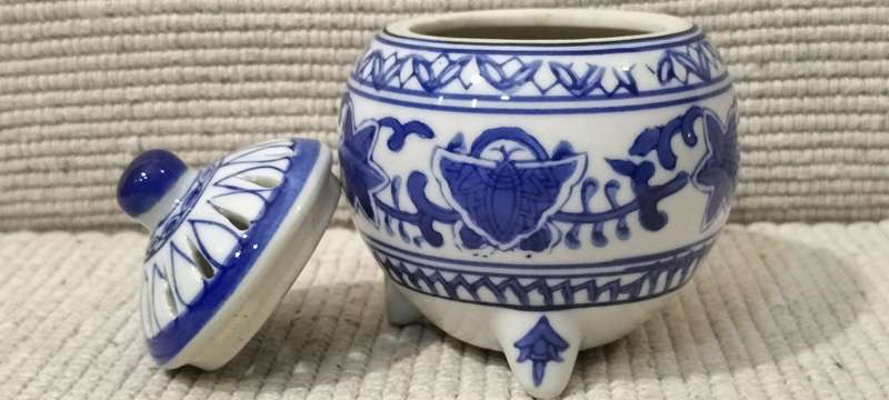 Absolutely Magnificent Imperial Ming Incense Burner "Koro"