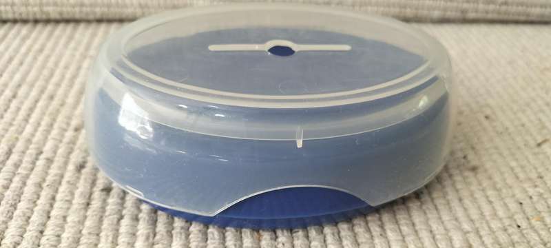 Magnetic Pin Holder with Cover